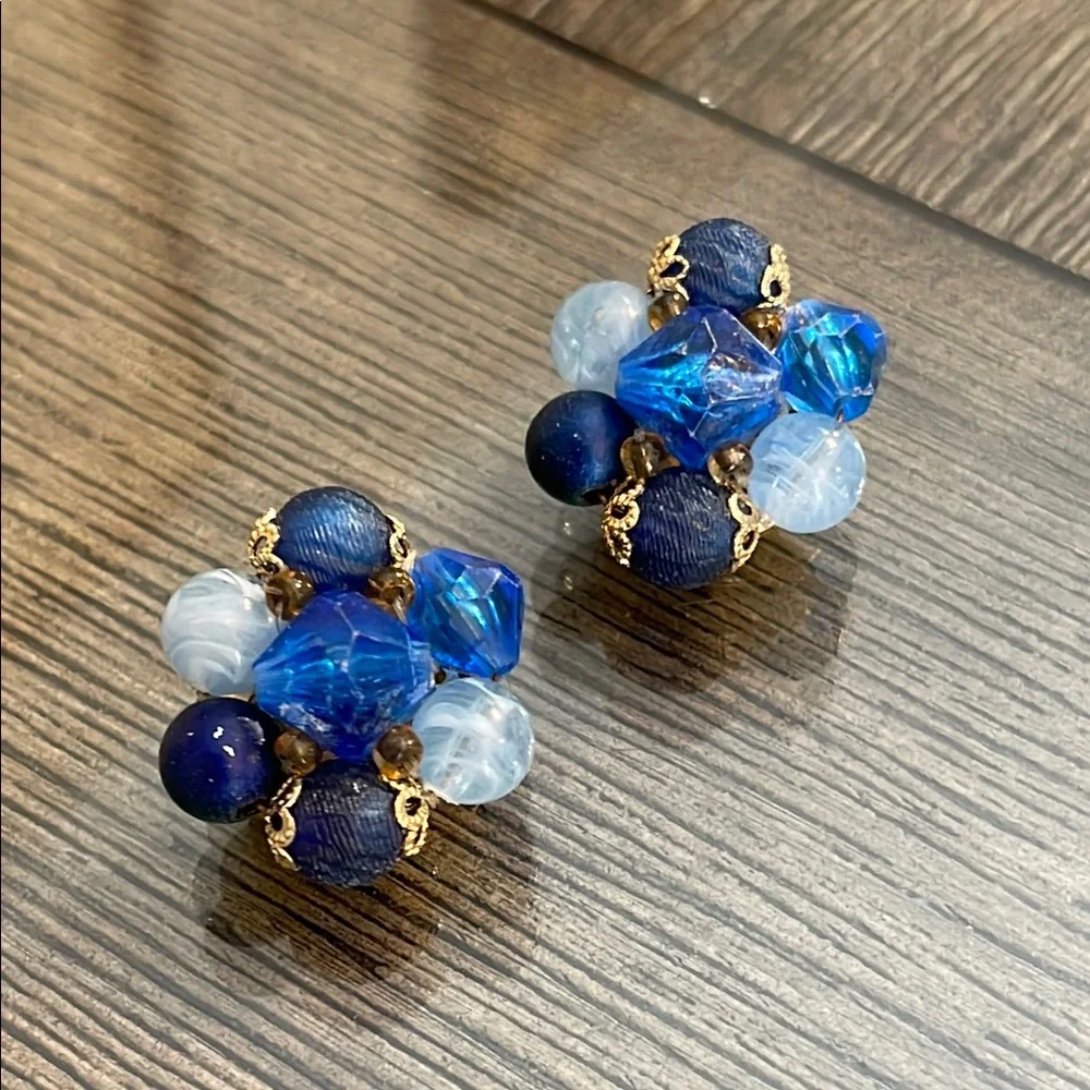 Vintage Shades of Blue Cluster Clip Earrings